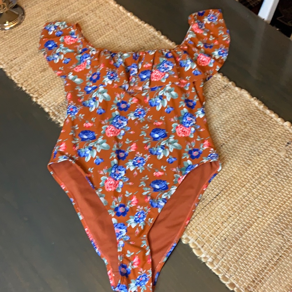 Cabana del Sol Floral Swimsuit w/padding Sz Large
